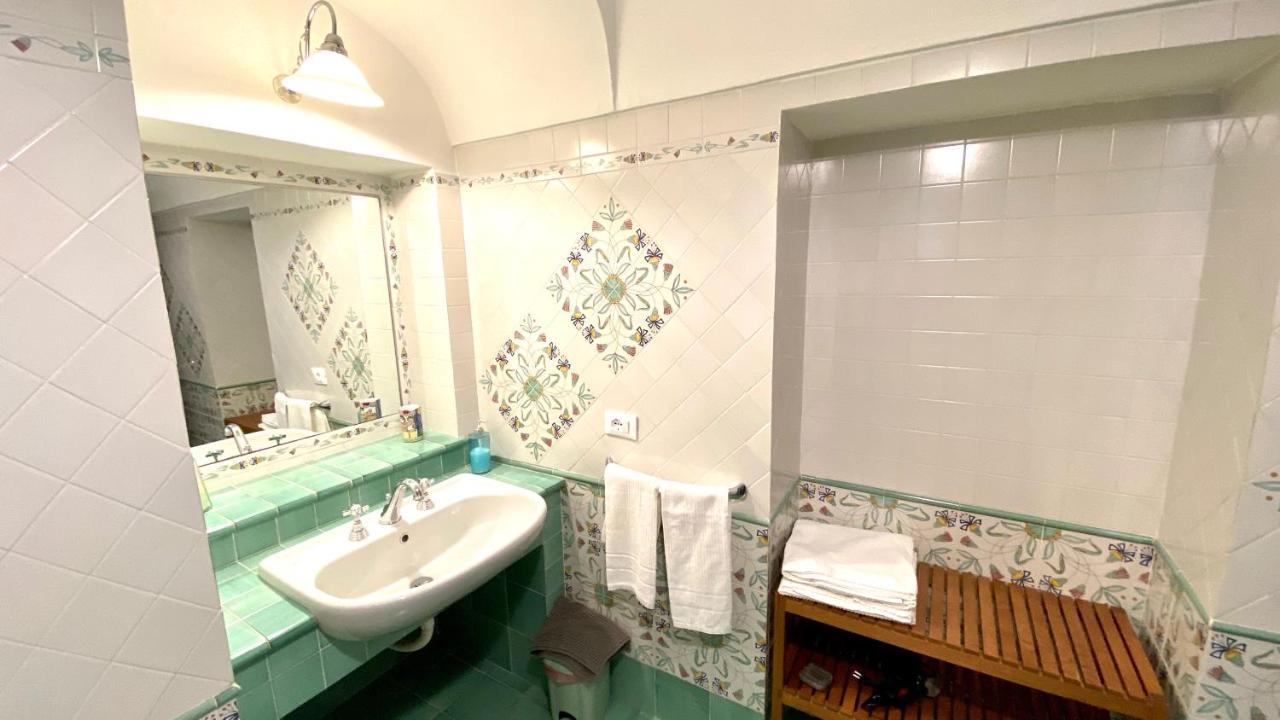 Tgi Dammusi Preziosi Apartment Scauri  Exterior photo